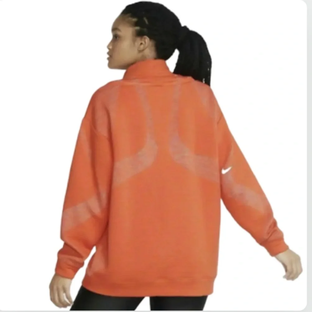 ‼️💥PRICE DROP☄️The Nike City Sweatshirt Size M - Picture 3 of 14